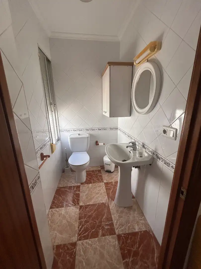 Baño de Piso de alquiler en Badajoz con Calefacción y Amueblado