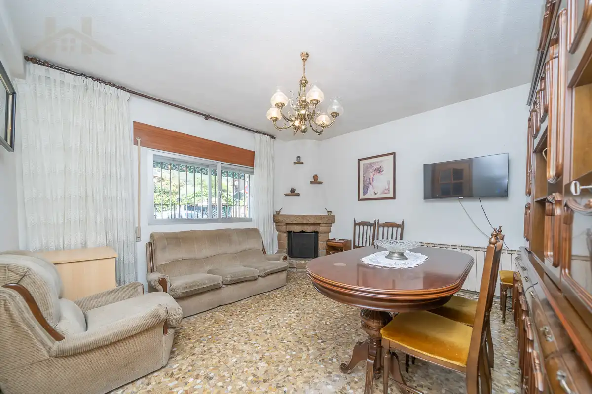 Sala de estar de Casa o chalet en venta en Moralzarzal con Calefacción y Trastero