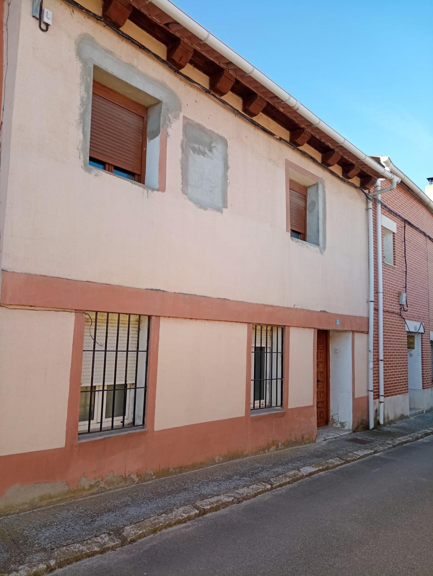 Vista exterior de Casa o xalet en venda en Aldea de San Miguel amb Jardí privat