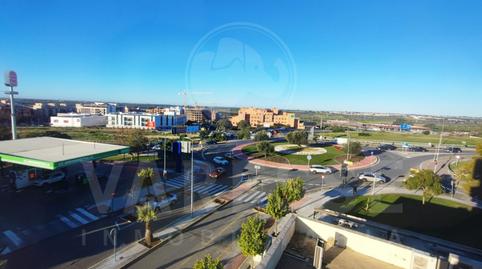 Foto 3 de Oficina de alquiler en Calle Cuba, Avenida Juan Diego, Bormujos