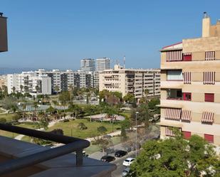 Vista exterior de Pis de lloguer en Málaga Capital amb Terrassa, Piscina i Rentadora