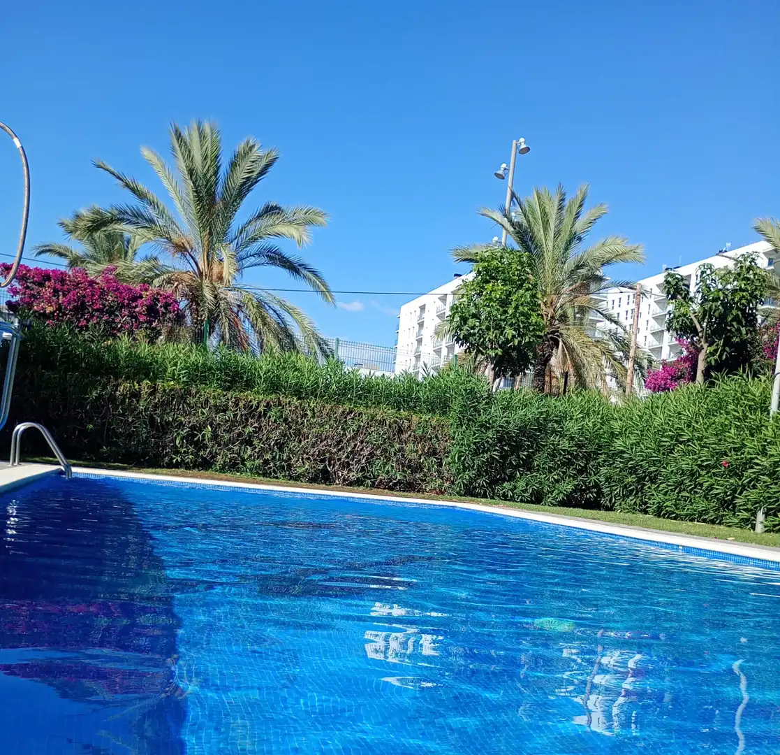 Swimming pool of Ground floor for sale in Badalona  with Air Conditioner, Heating and Private garden