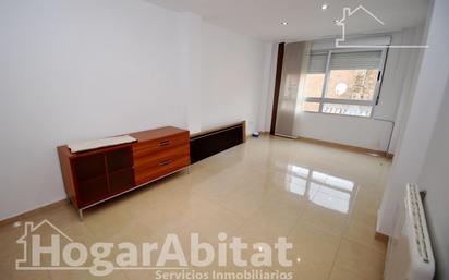 Living room of Flat for sale in L'Alcora  with Heating