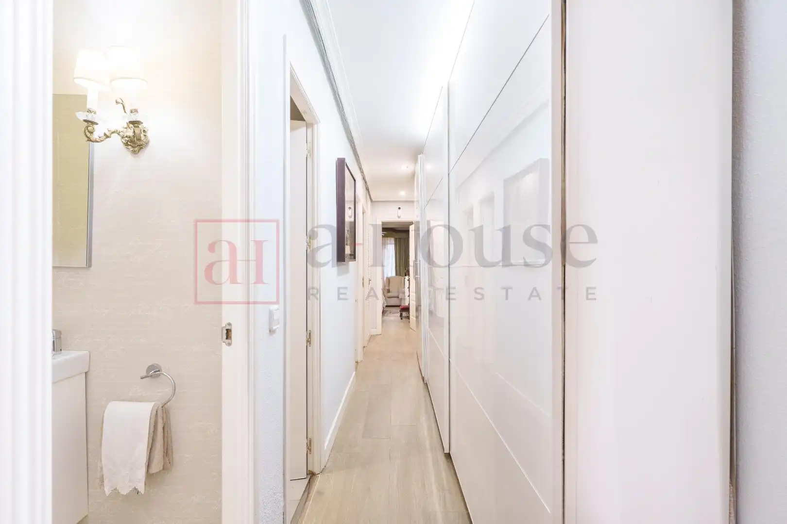 Local en venta en Madrid con Aire acondicionado y Amueblado