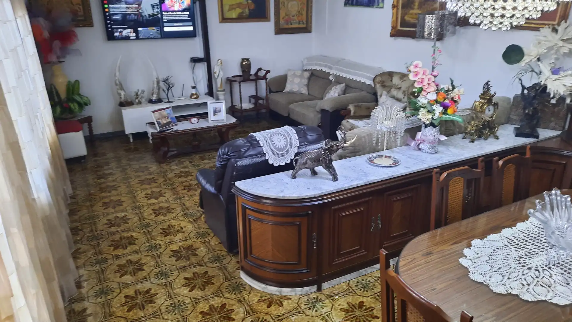 Sala d'estar de Casa adosada en venda en Vinaròs amb Calefacció, Jardí privat i Terrassa