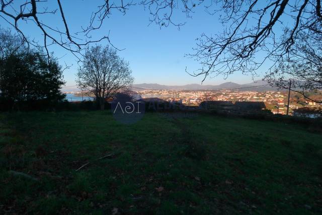 Terreno residencial en Venta en LUGAR OUTEIRO en Baiona