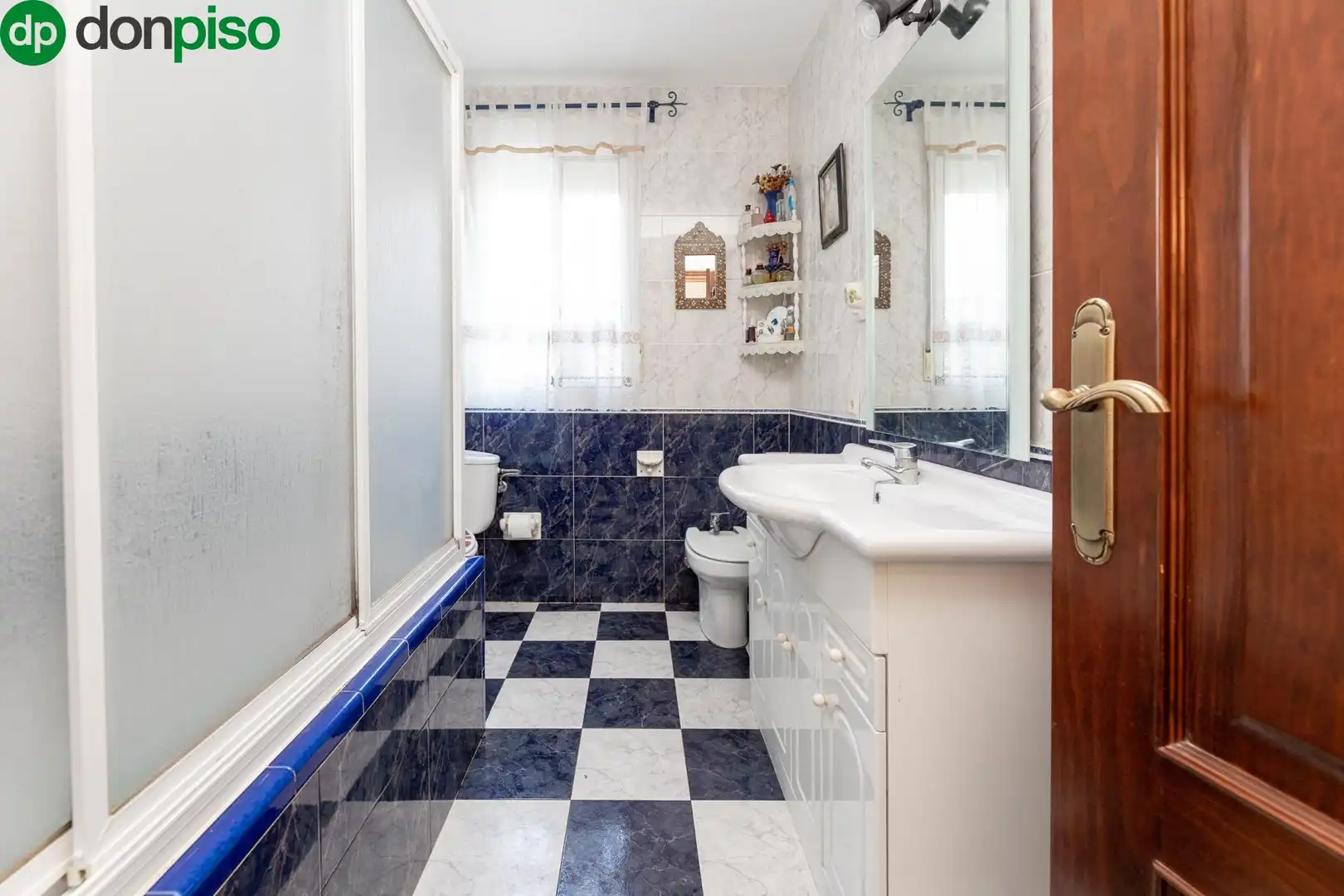 Houses for sale in Calle EXTRARRADIO, Cogollos de la Vega