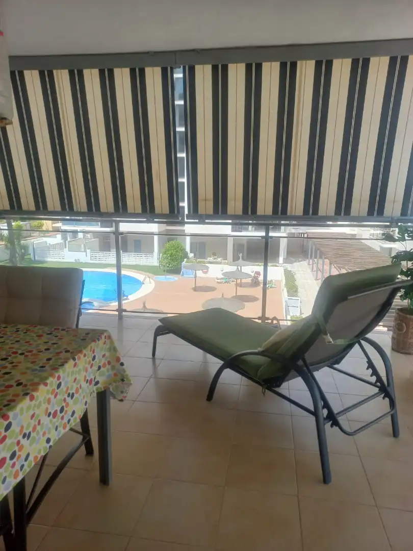 Apartamento con piscina en venta en Avenida Central, imagen 3