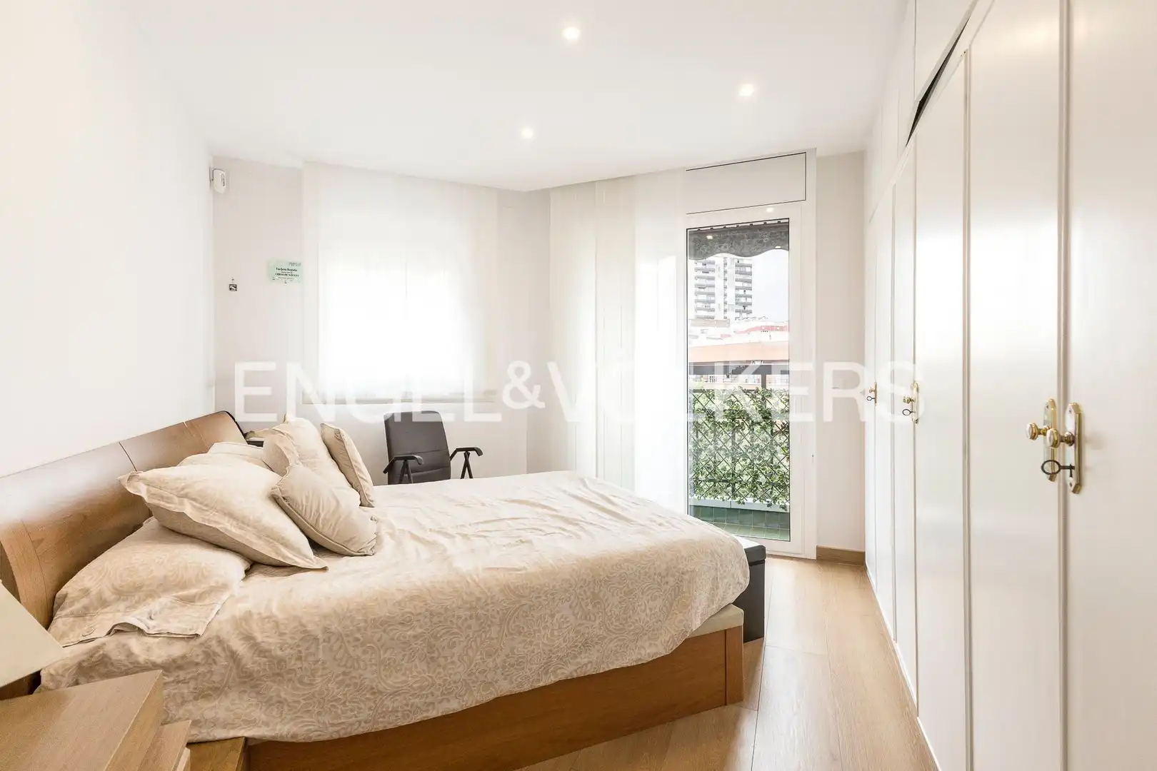 Schlafzimmer von Wohnung zur Miete in Barcelona mit Heizung, Balkon und Haustiere erlaubt