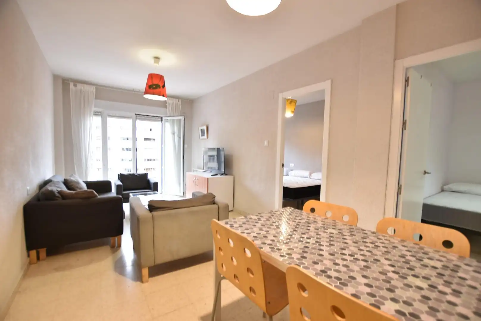 Living room of Flat for rent in Granada  with Heating, Furnished and Balcony