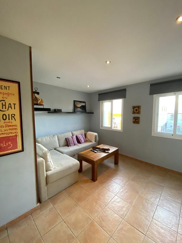 Living room of Flat to rent in Algeciras  with Furnished