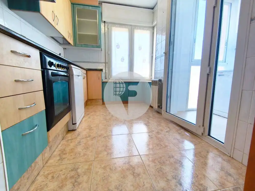 Cocina de Piso en venta en Manresa con Calefacción y Balcón