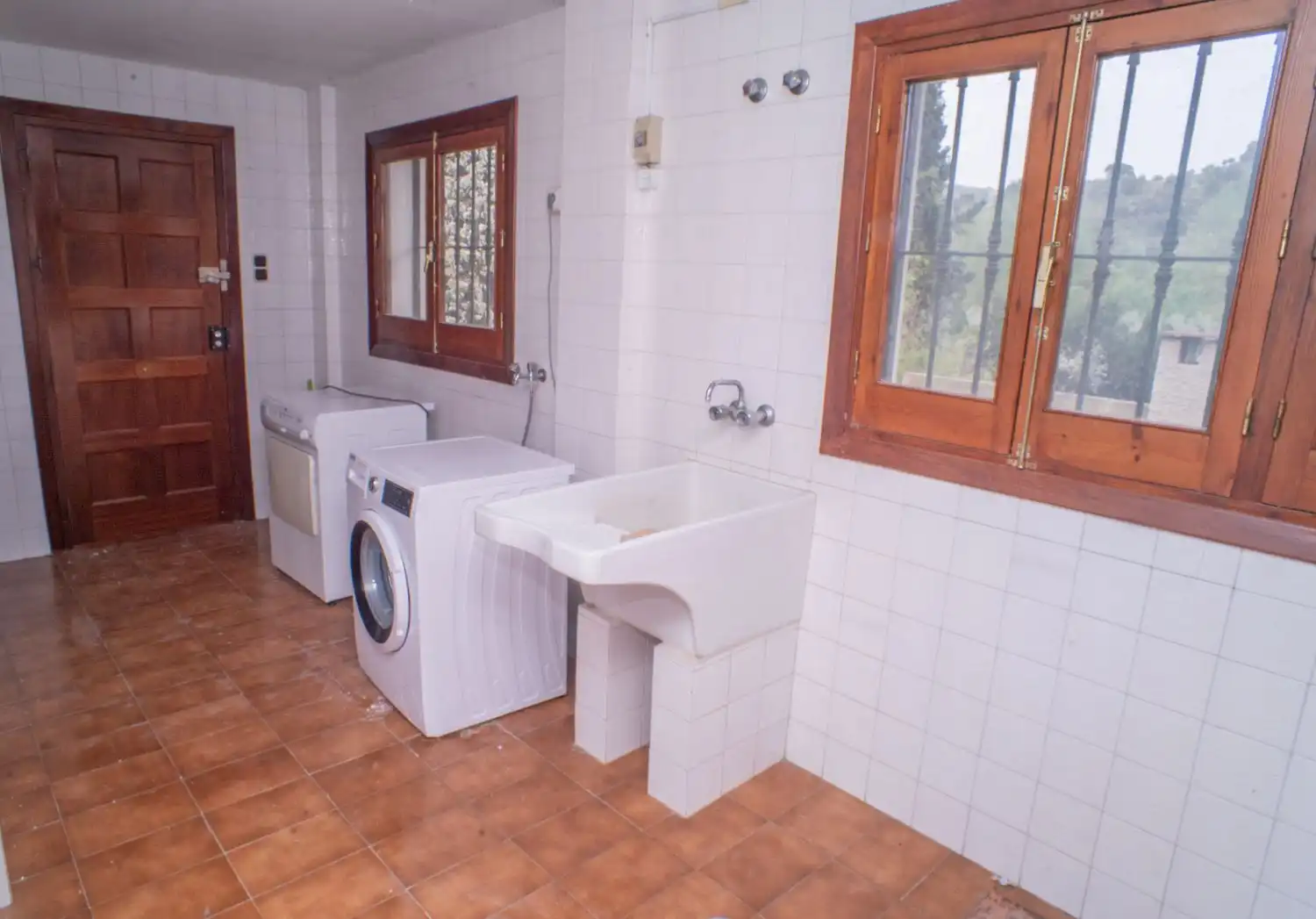 Cuina de Casa o xalet en venda en Loja amb Jardí privat, Terrassa i Piscina