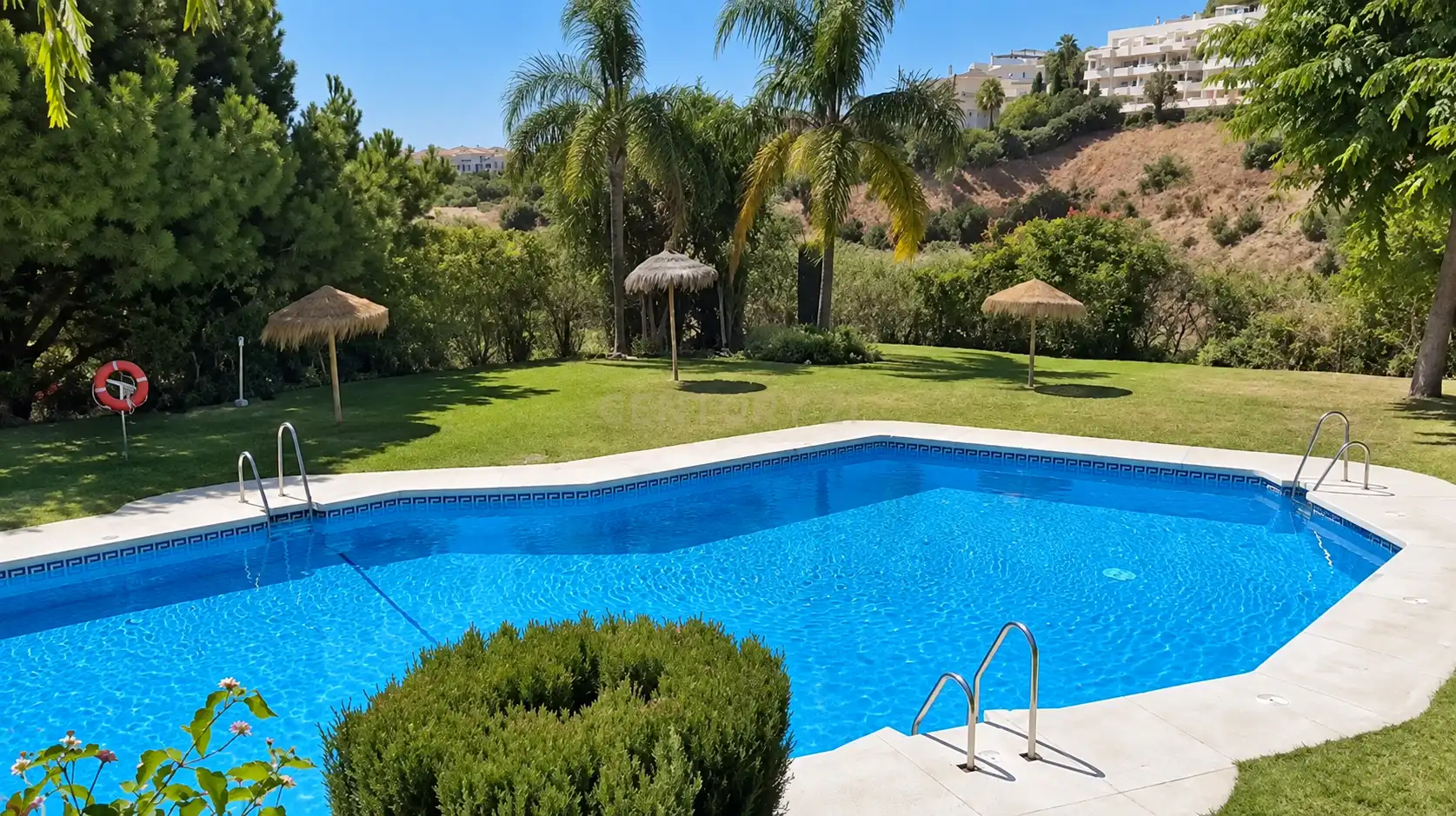 Flat with pool for sale in Calahonda, imagen 24