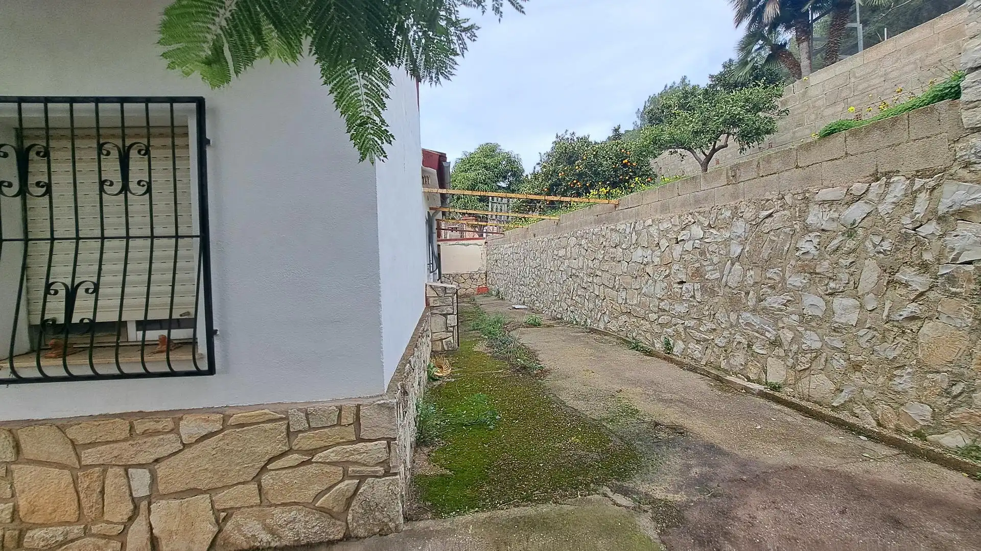 Houses for sale in Alzira  with Terrace, Storage room and Swimming Pool