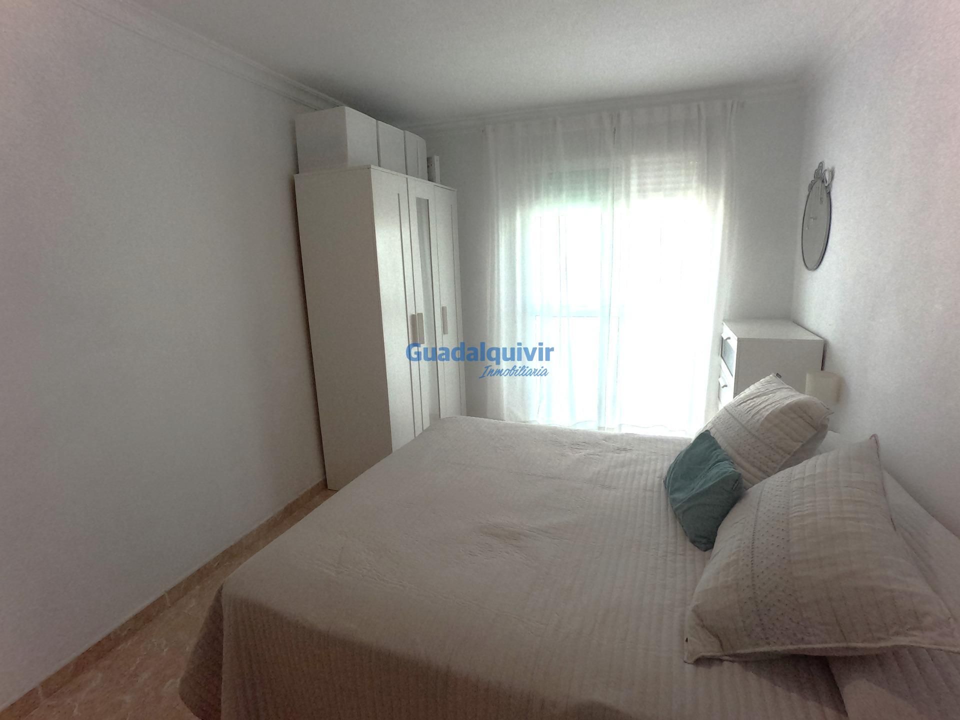 Dormitori de Pis en venda en  Sevilla Capital amb Aire condicionat