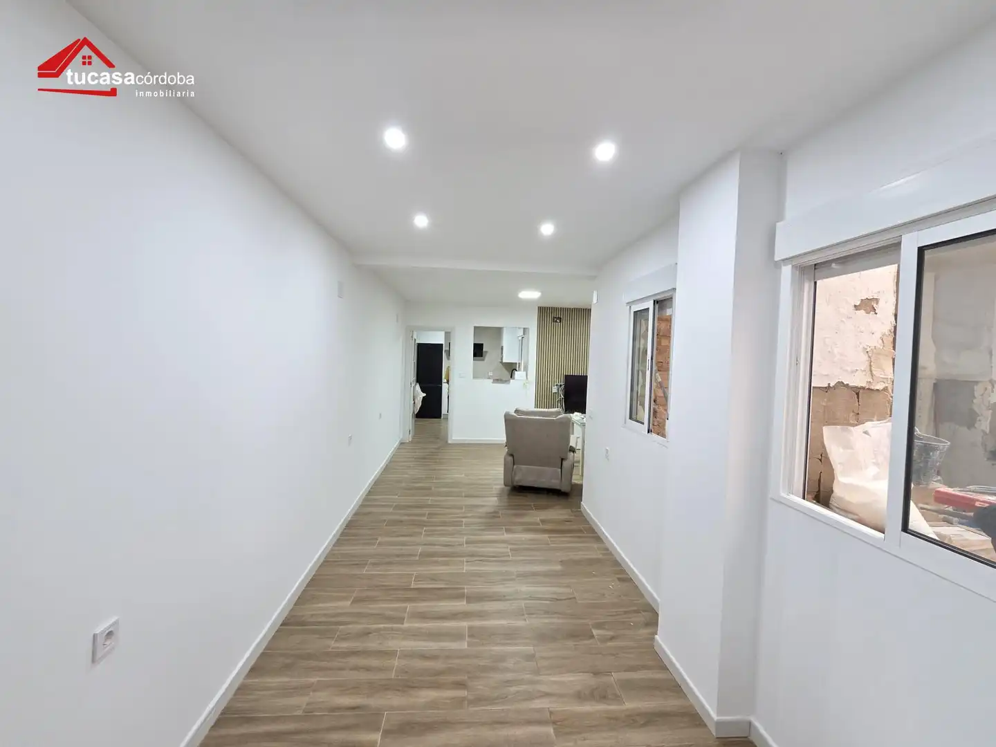 Ground floor for sale in Córdoba  with Storage room