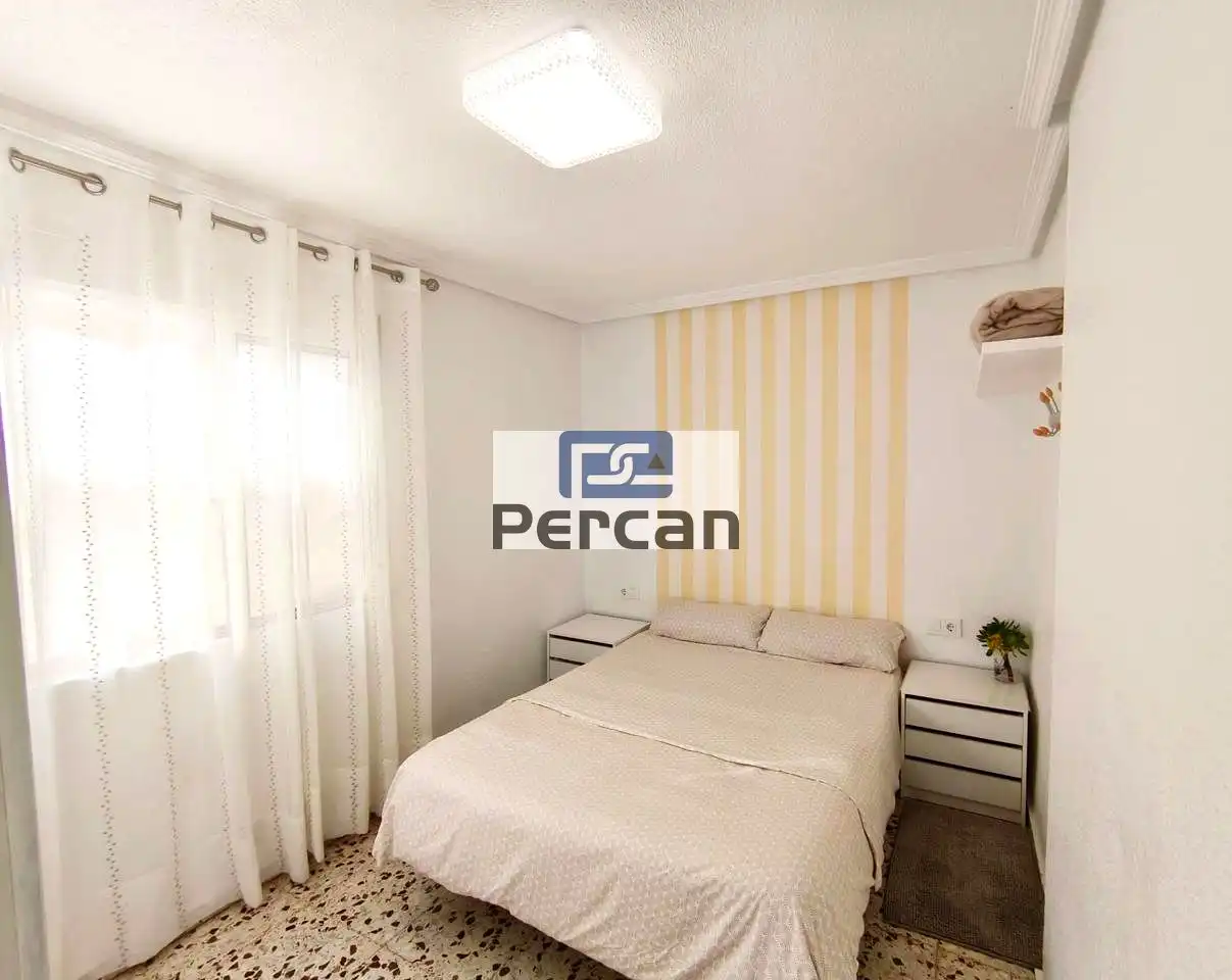 Schlafzimmer von Wohnung zum Verkauf in El Campello mit Klimaanlage und Möbliert