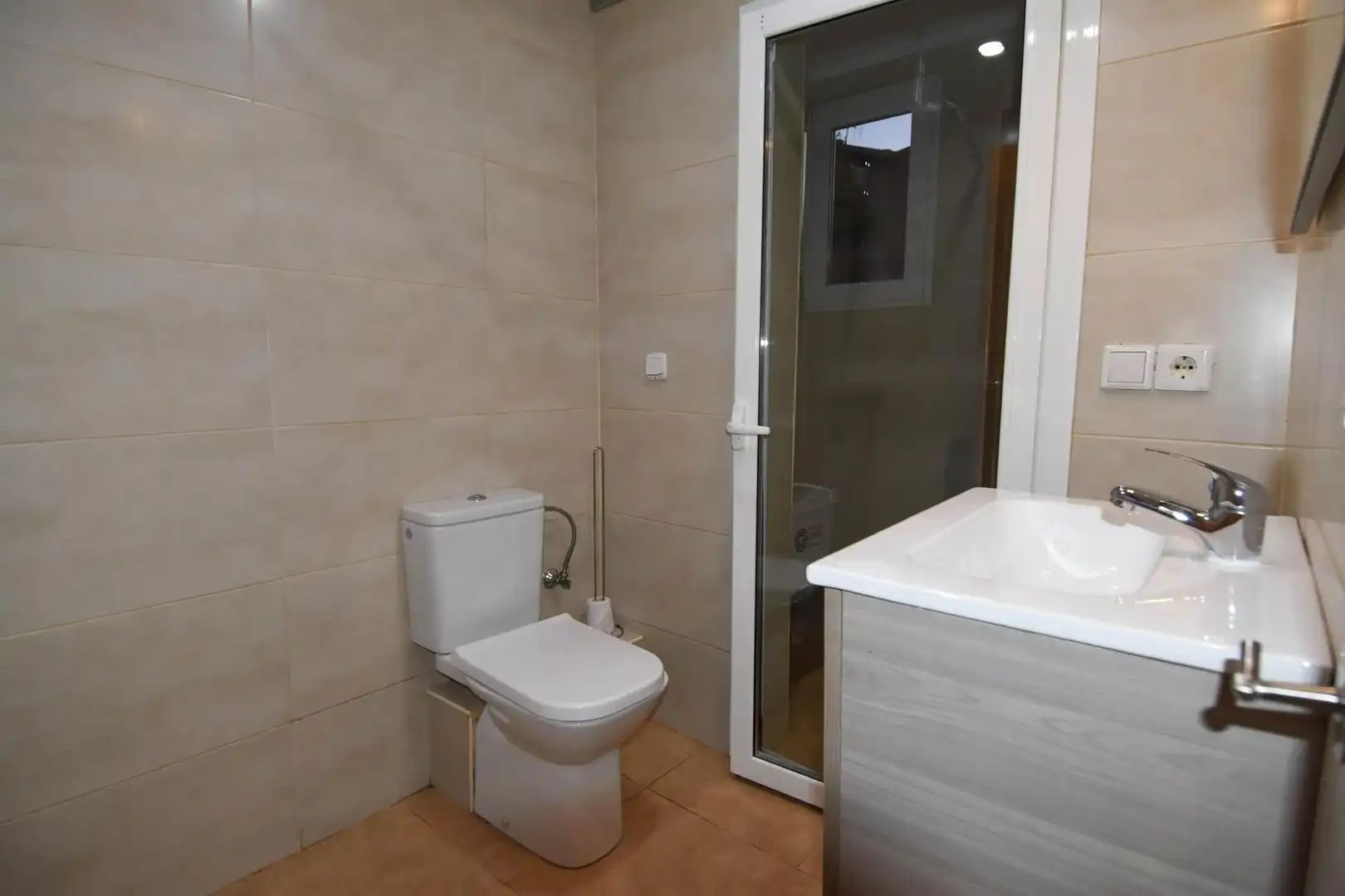 Baño de Piso en venta en Girona