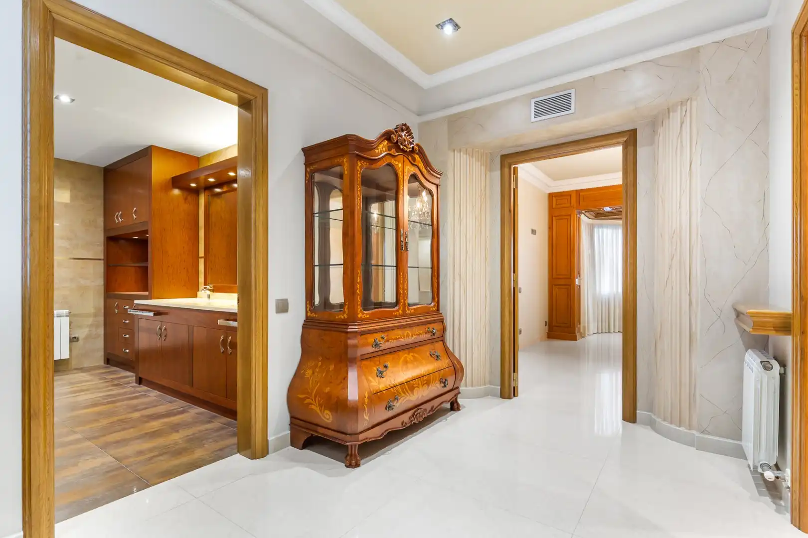 Flat for sale in Barcelona  with Air Conditioner, Heating and Terrace