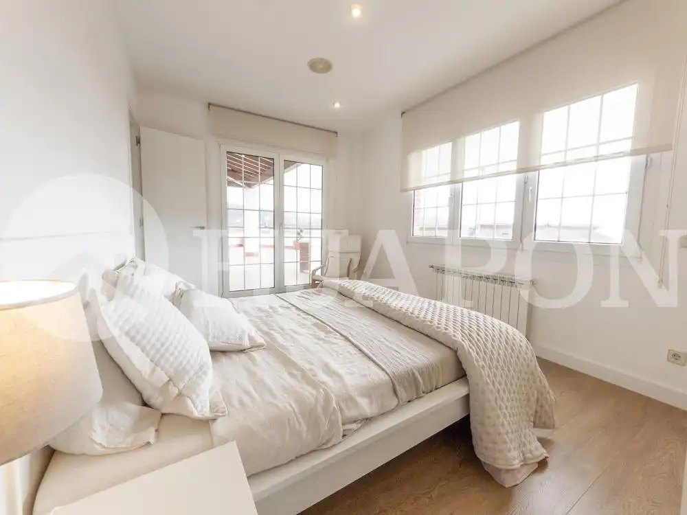 Habitación de Casa o chalet en venta en Argentona con Aire acondicionado, Calefacción y Jardín privado