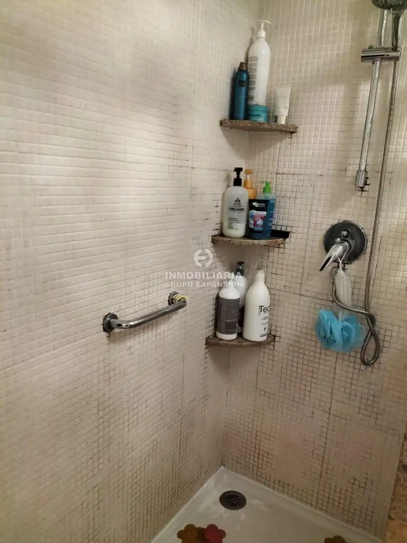 Bathroom of Duplexes for sale in Villena  with Air Conditioner, Terrace and Storage room