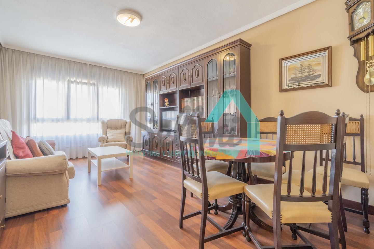 Flat to rent in Muñoz Degraín, Auditorio - Seminario - Parque de Invierno