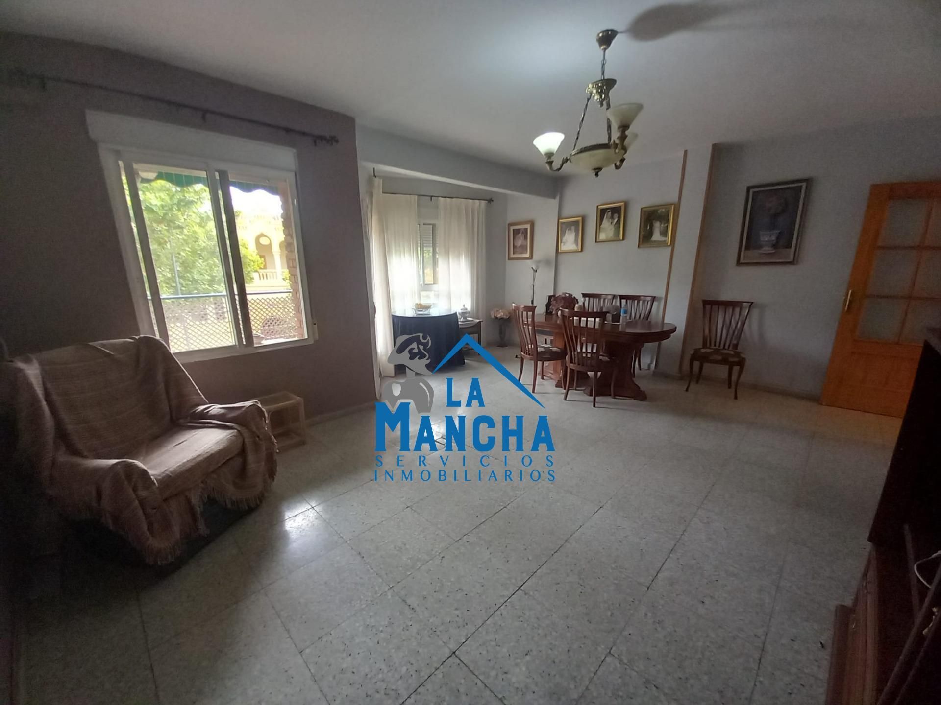 Exterior view of Flat for sale in  Albacete Capital  with Heating and Balcony