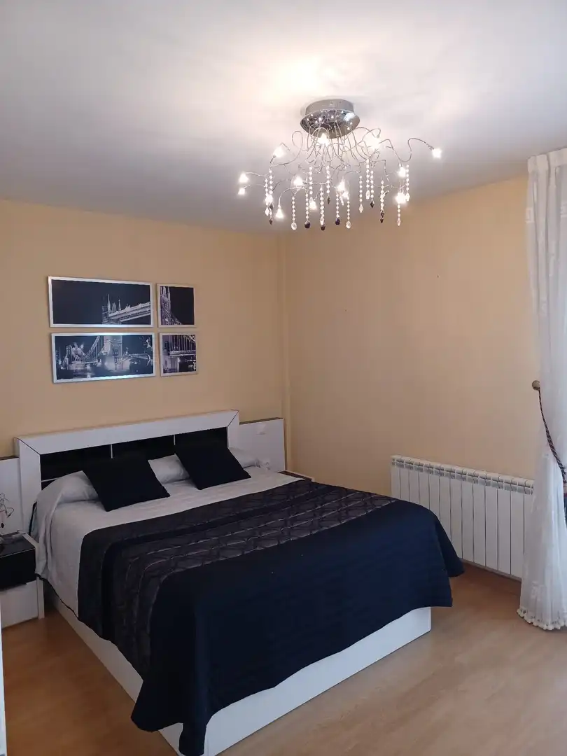 Habitación de Casa o chalet en venta en Renedo de Esgueva con Jardín privado