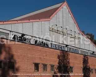Exterior view of Premises for sale in  Barcelona Capital  with Air Conditioner