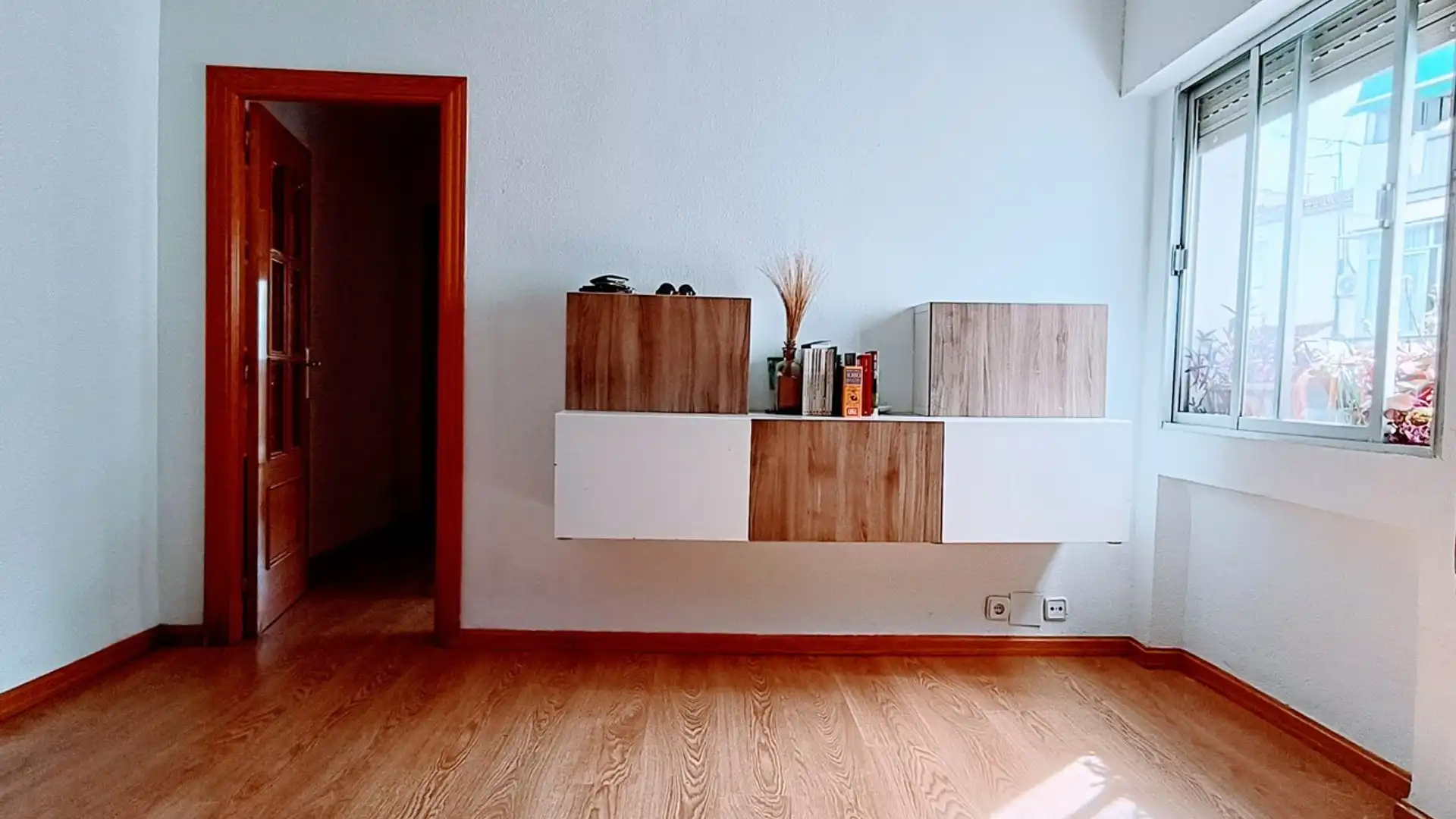 Sala de estar de Piso de alquiler en  Madrid Capital con Horno y Lavadora