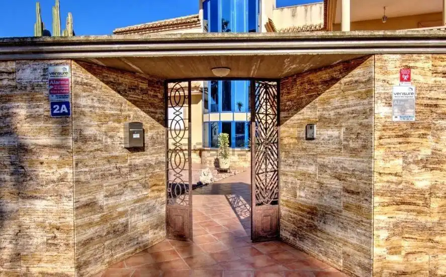 Casa o xalet en venda en Orihuela amb Aire condicionat, Calefacció i Jardí privat