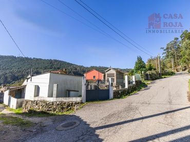 Casa en venda a Coiro