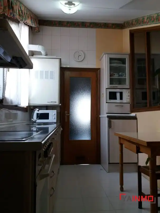 Kitchen of Flat for sale in Vitoria - Gasteiz  with Heating, Storage room and Furnished