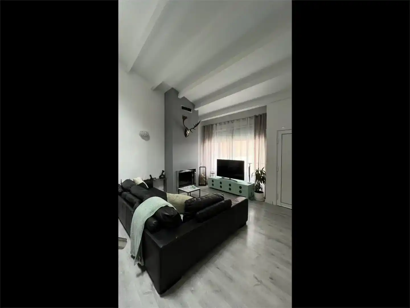 Sala d'estar de Casa adosada en venda en Caldes de Montbui, Barcelona