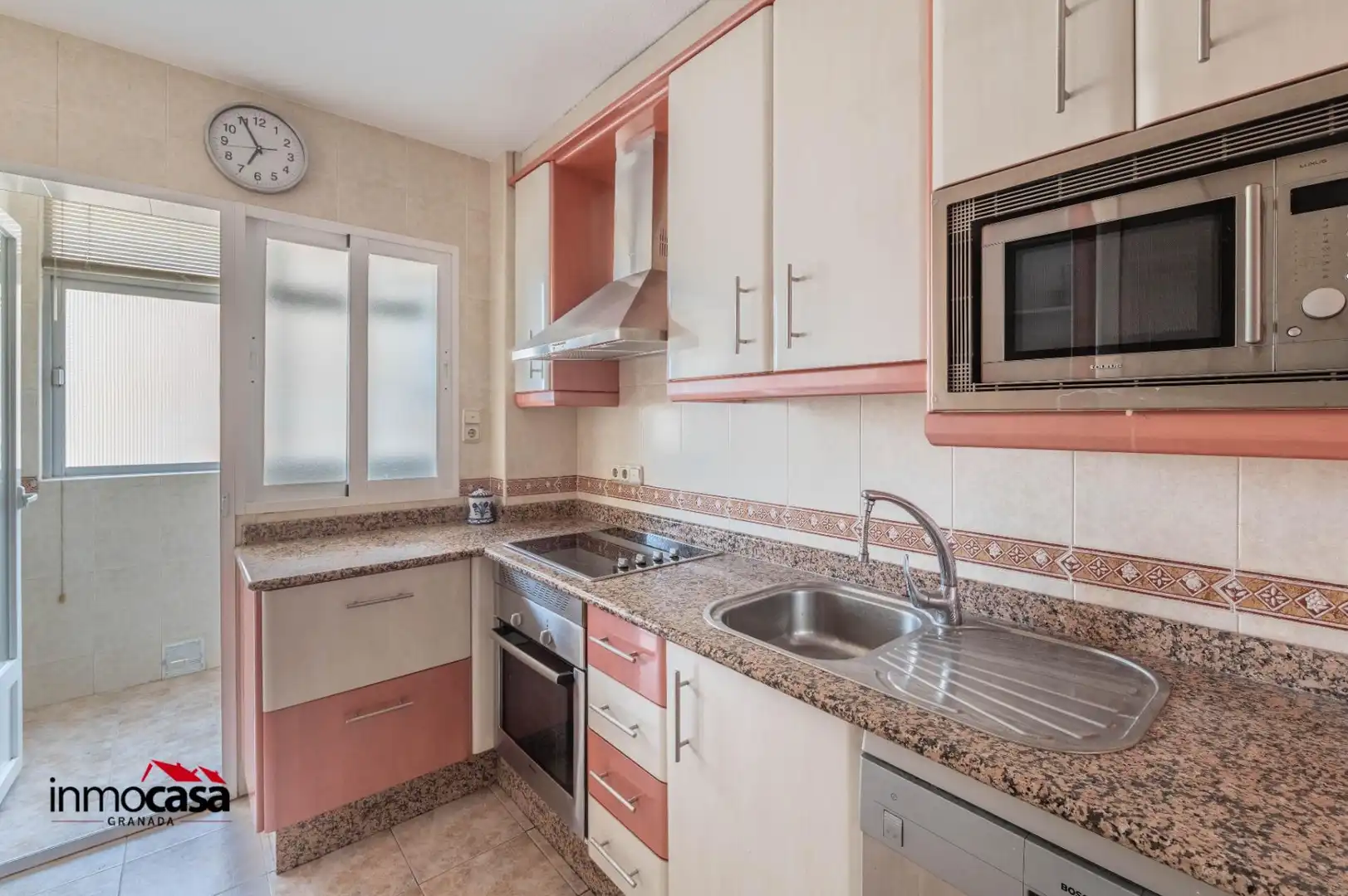 Cocina de Piso en venta en Granada con Aire acondicionado, Terraza y Balcón