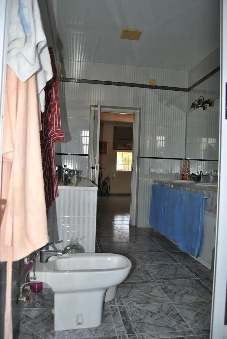 Baño de Casa o chalet en venta en San Vicente del Raspeig / Sant Vicent del Raspeig con Aire acondicionado, Jardín privado y Piscina