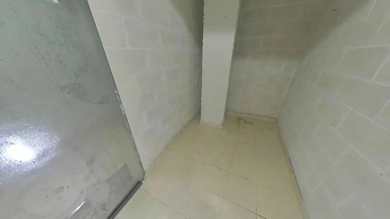 Piso en venta en Málaga con Calefacción, Trastero y Balcón
