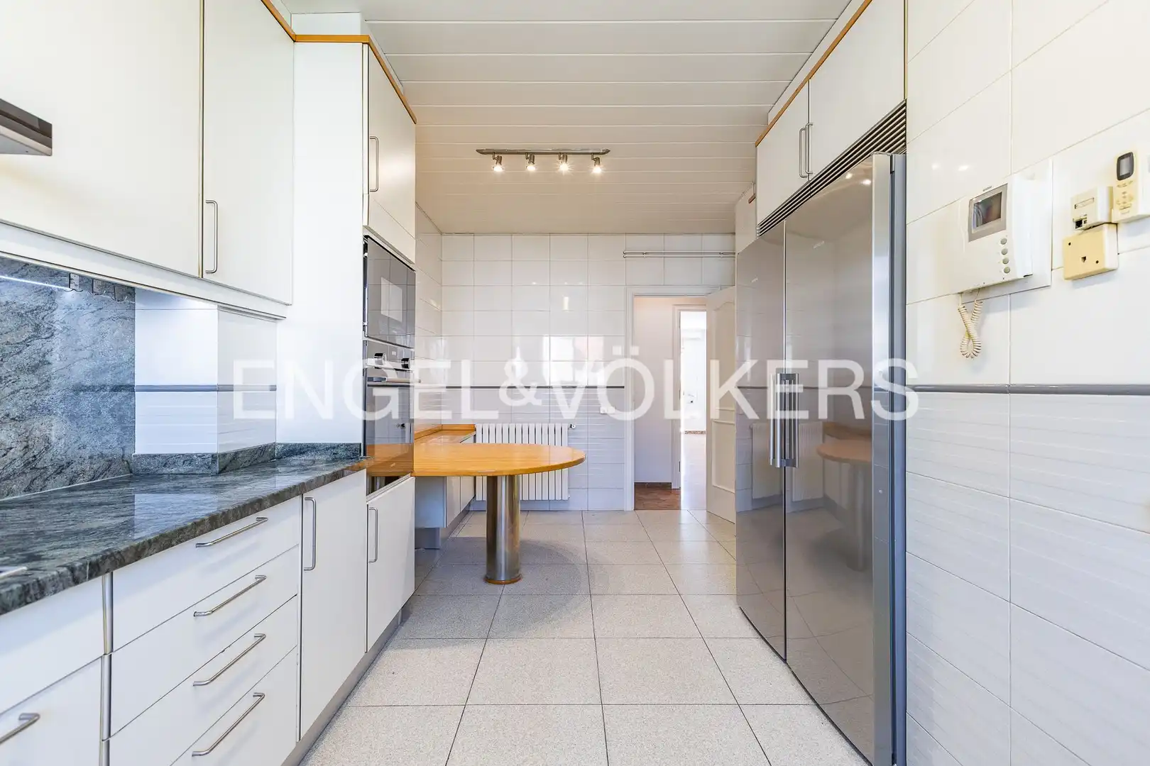 Cocina de Dúplex en venta en Terrassa con Aire acondicionado, Calefacción y Terraza
