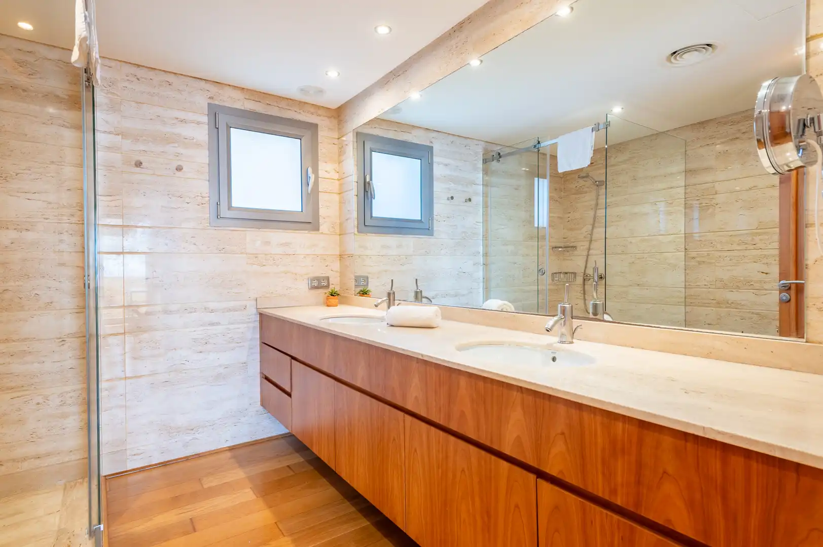 Bathroom of Country homes for sale in Manacor  with Swimming Pool