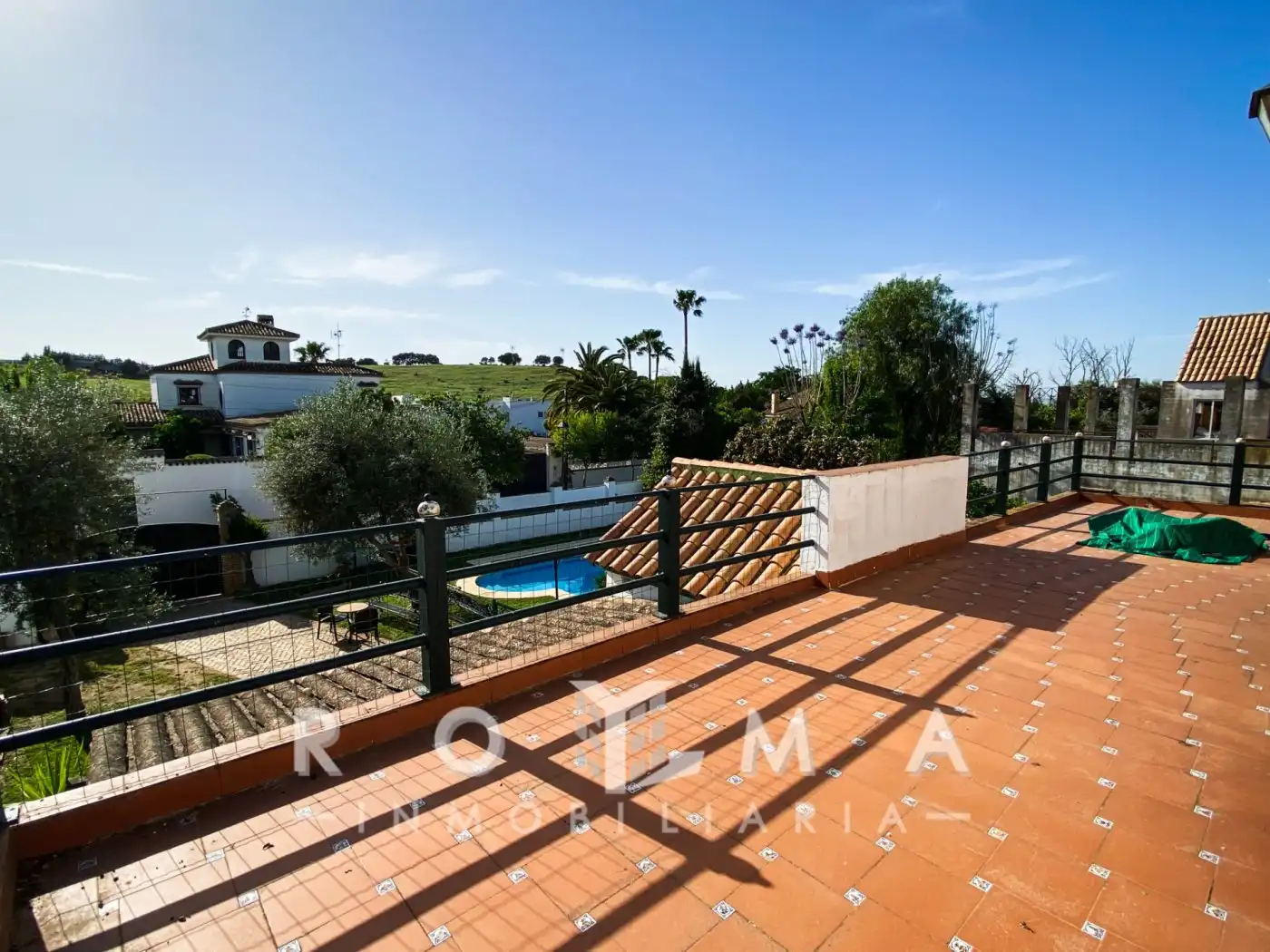 Chalet con piscina en venta en Torrequinto, imagen 34