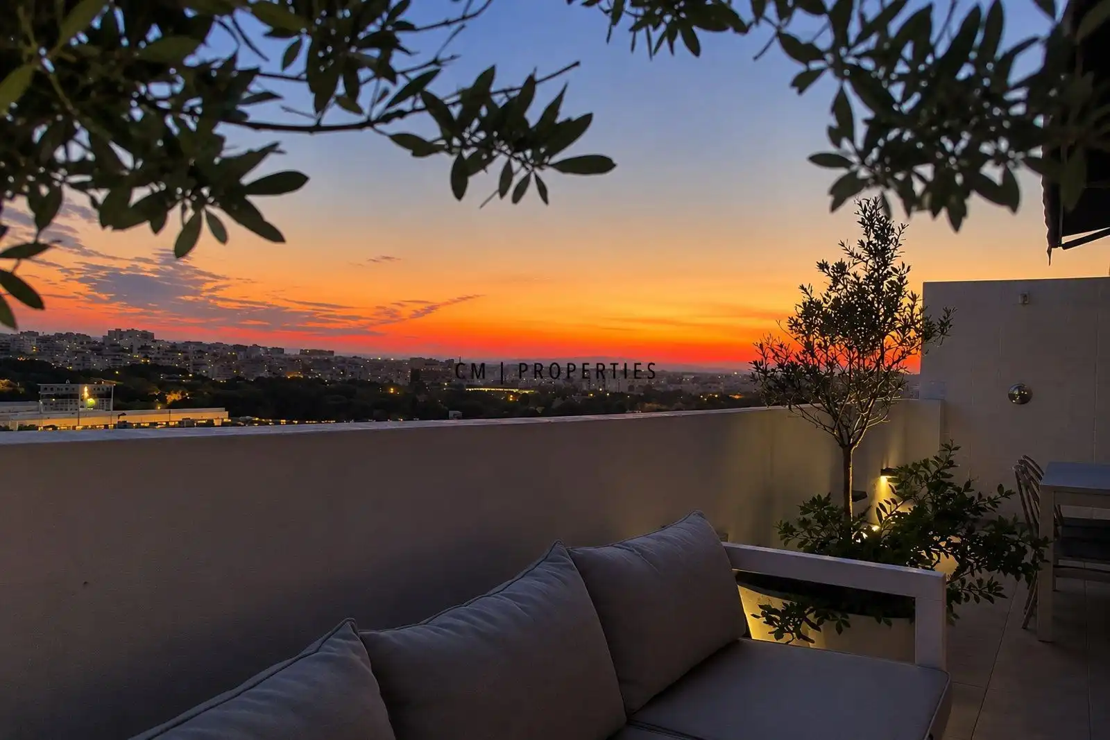 Terraza de Ático en venta en Campanar