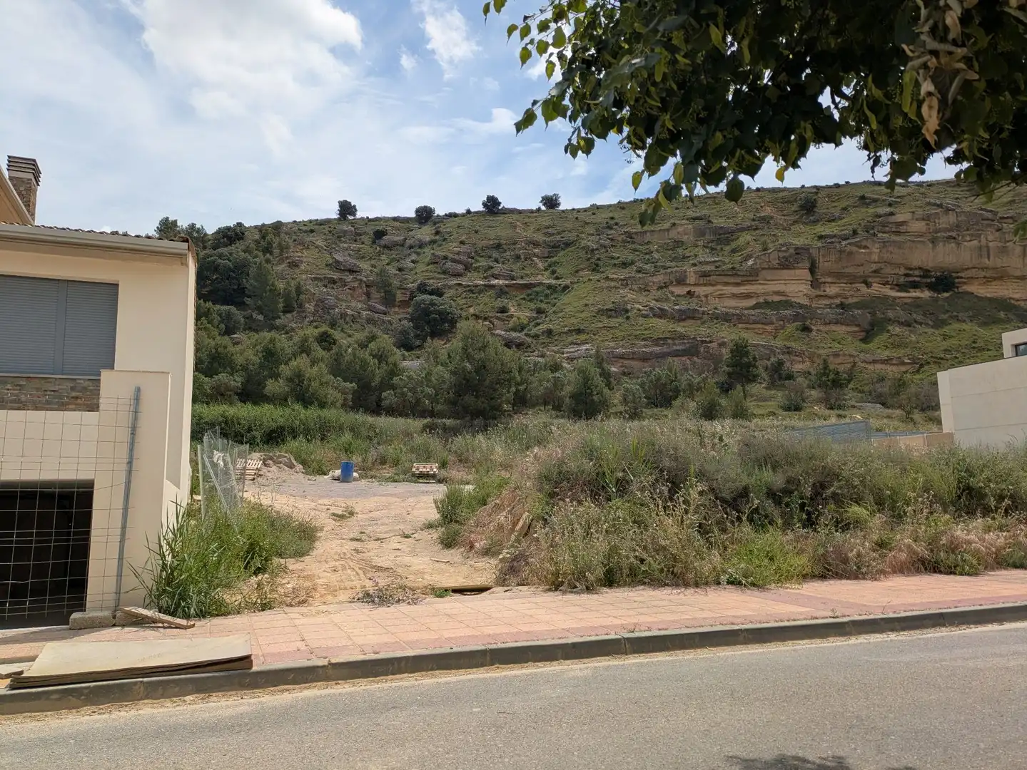 Lands and plots for sale in Monzón