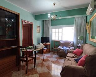 Sala d'estar de Pis de lloguer en  Granada Capital amb Aire condicionat, Calefacció i Balcó