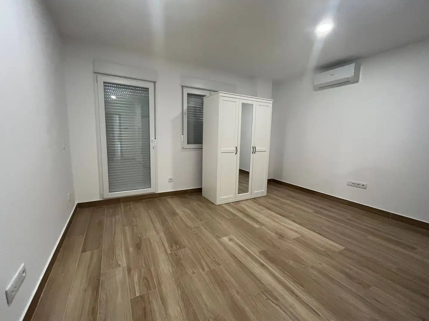 Dormitori de Estudi de lloguer en Alcobendas amb Aire condicionat i Calefacció