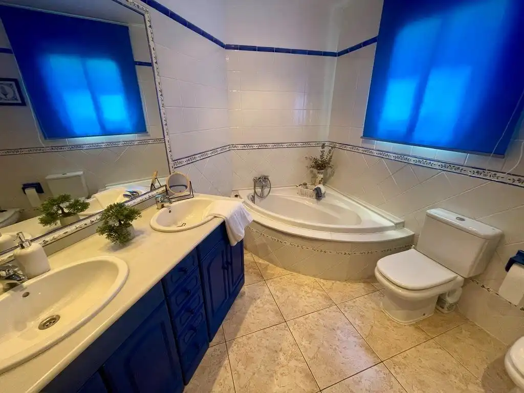 Baño de Edificio en venta en Benicarló