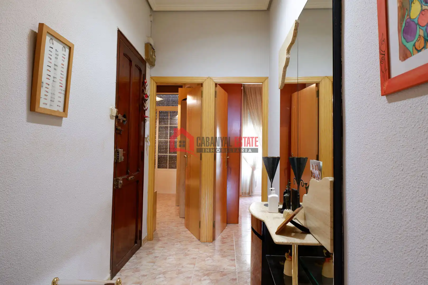 Apartments for sale in Valencia  with Air Conditioner and Balcony