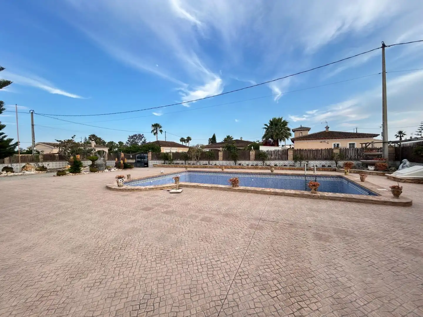 Vista exterior de Finca rústica en venta en Catral con Jardín privado, Terraza y Trastero