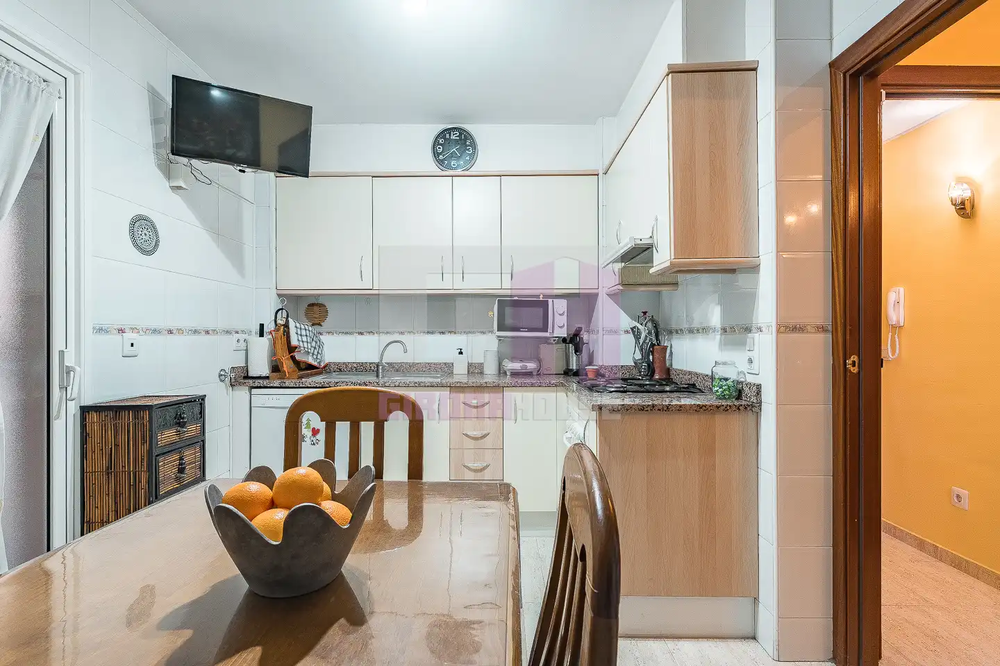 Cocina de Dúplex en venta en Salt con Calefacción, Terraza y Amueblado