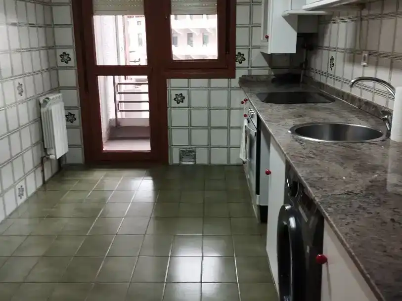 Cuina de Pis en venda en Santander amb Balcó